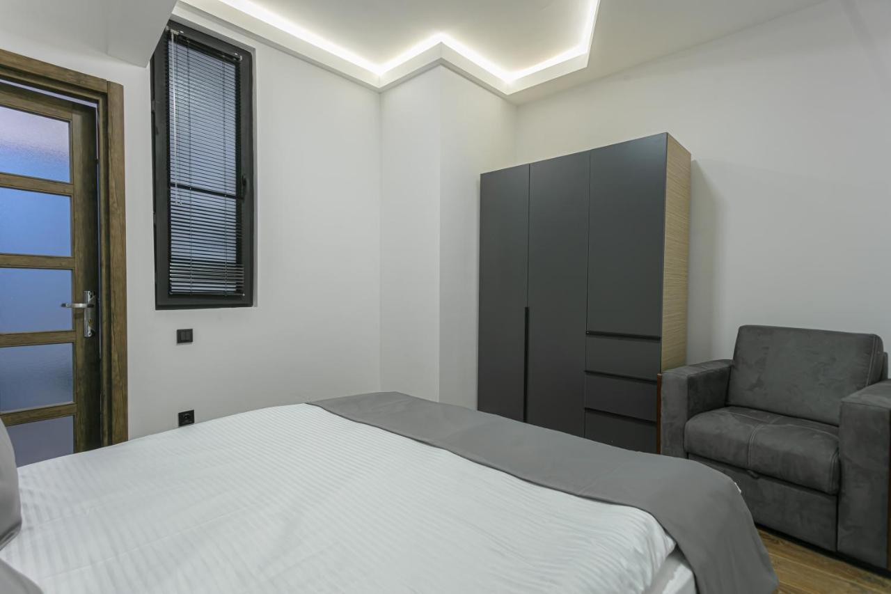 Luxe Apartment In Center Jereván Kültér fotó