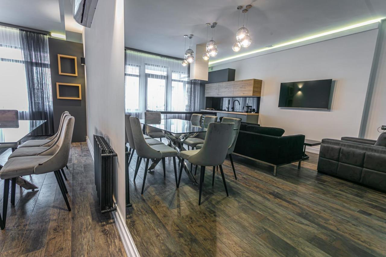 Luxe Apartment In Center Jereván Kültér fotó