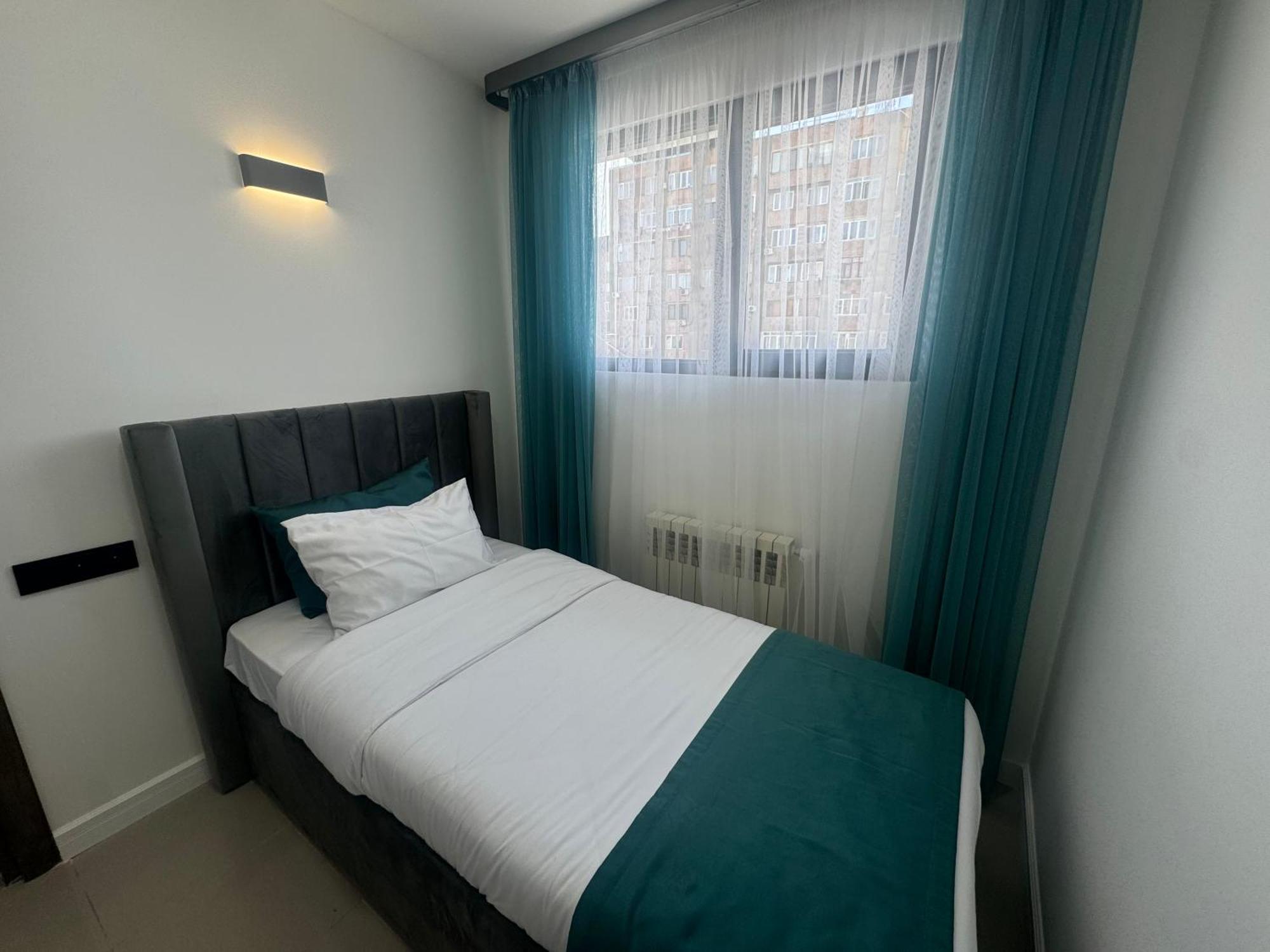 Luxe Apartment In Center Jereván Kültér fotó