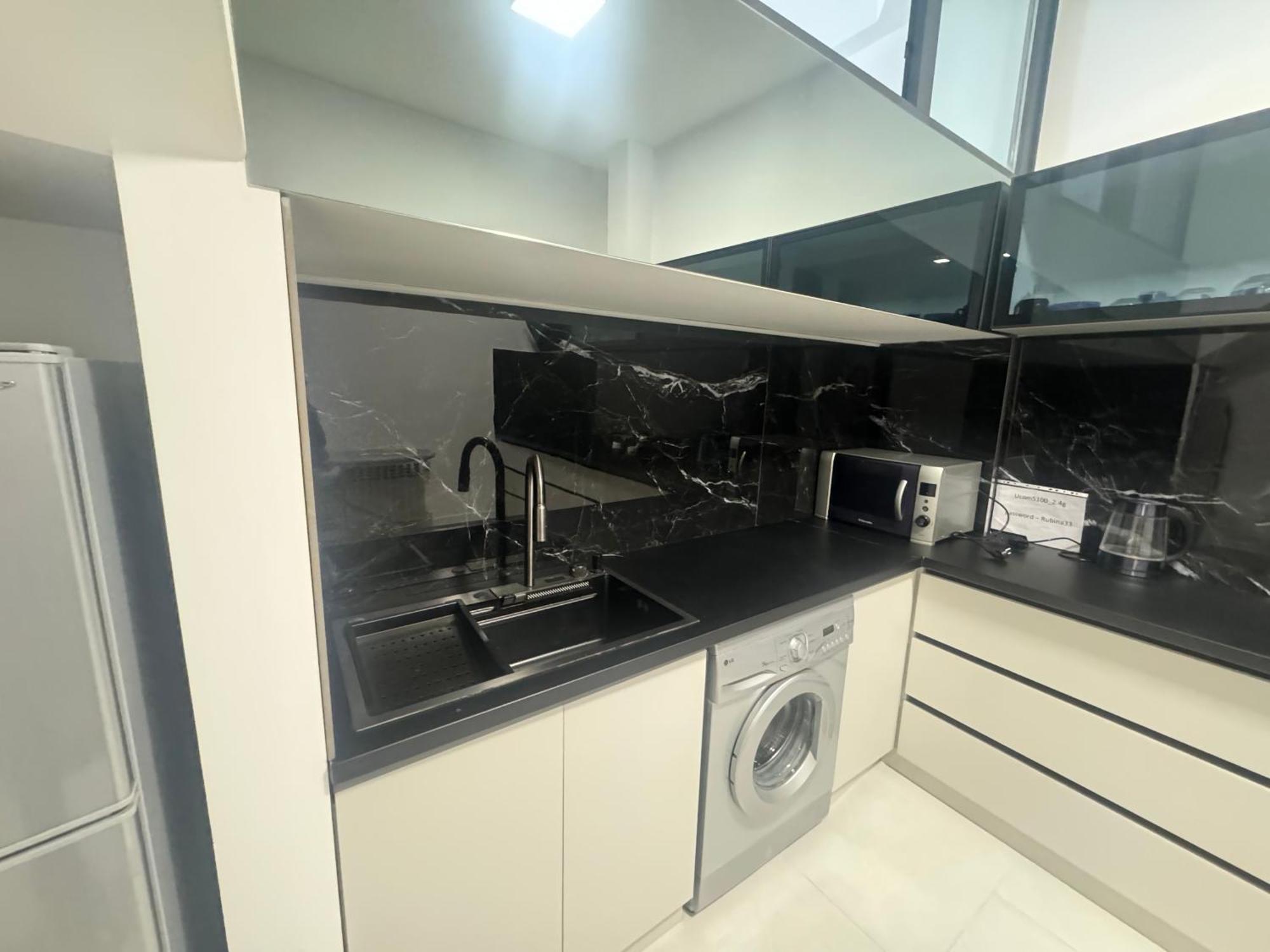 Luxe Apartment In Center Jereván Kültér fotó