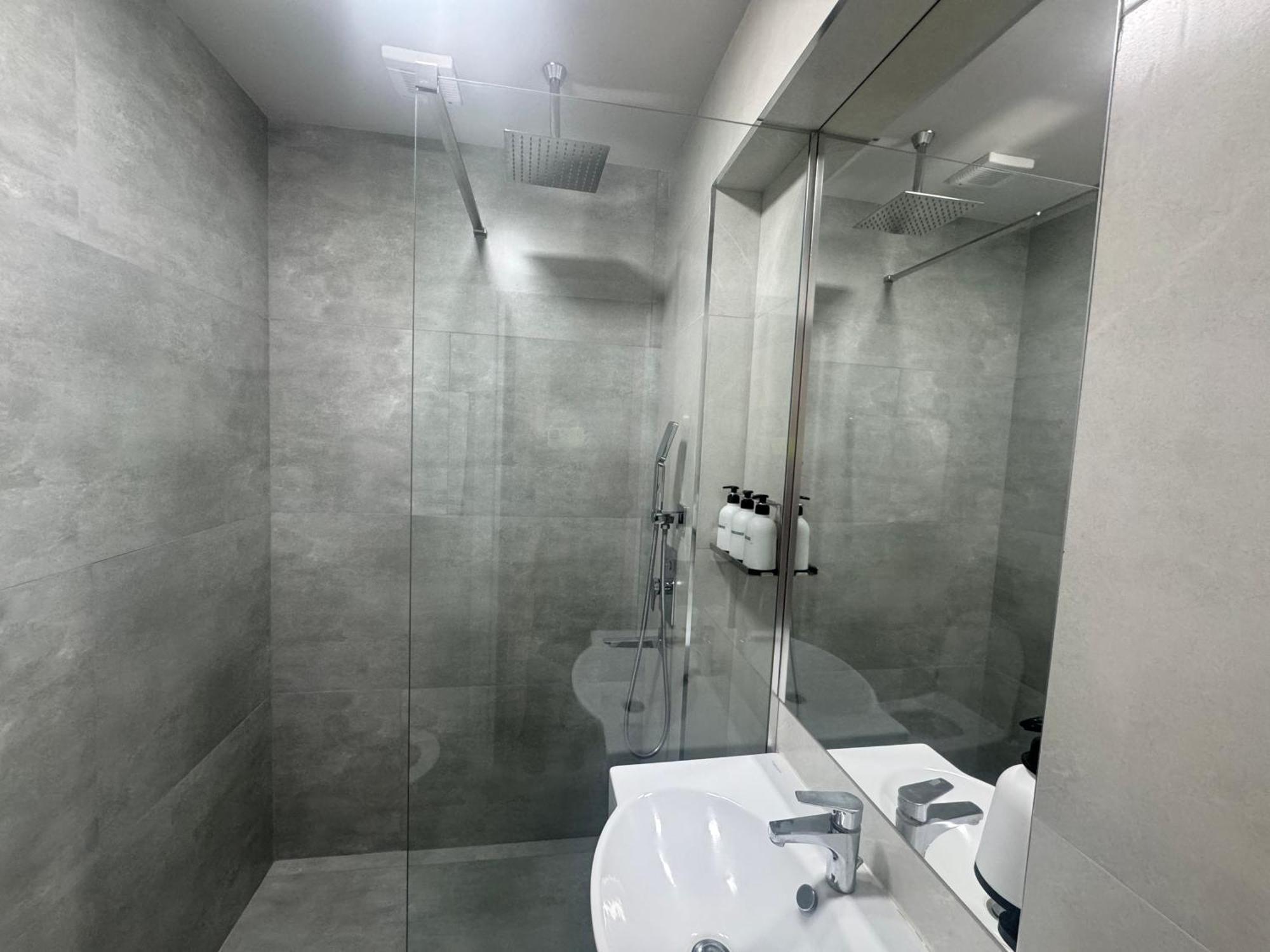 Luxe Apartment In Center Jereván Kültér fotó